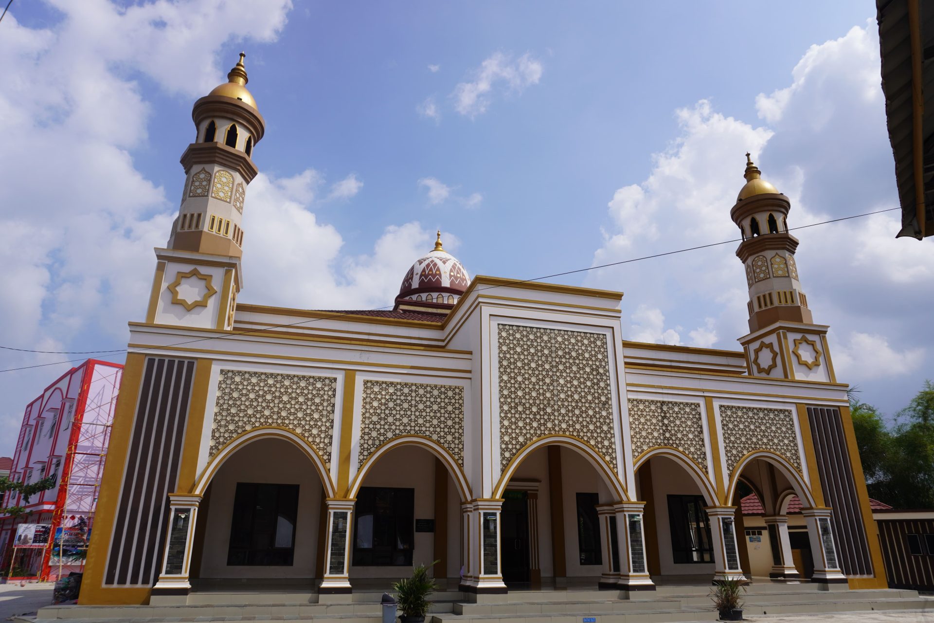 MASJID KAMPUS PUTRI
